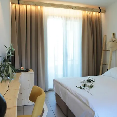 Filippos 3*