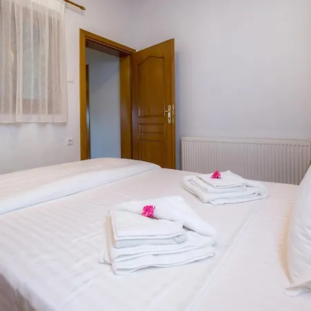 Filippos 3*